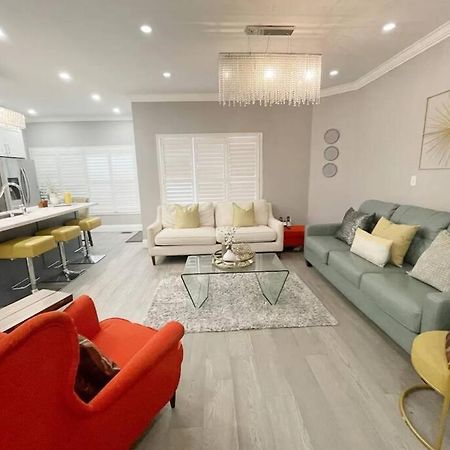Elegant & Luxurious 3 Bedroom Home Mississauga Dış mekan fotoğraf