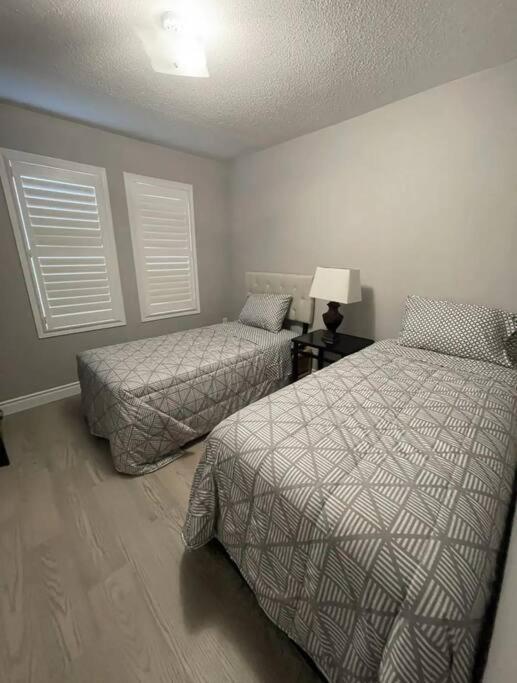 Elegant & Luxurious 3 Bedroom Home Mississauga Dış mekan fotoğraf